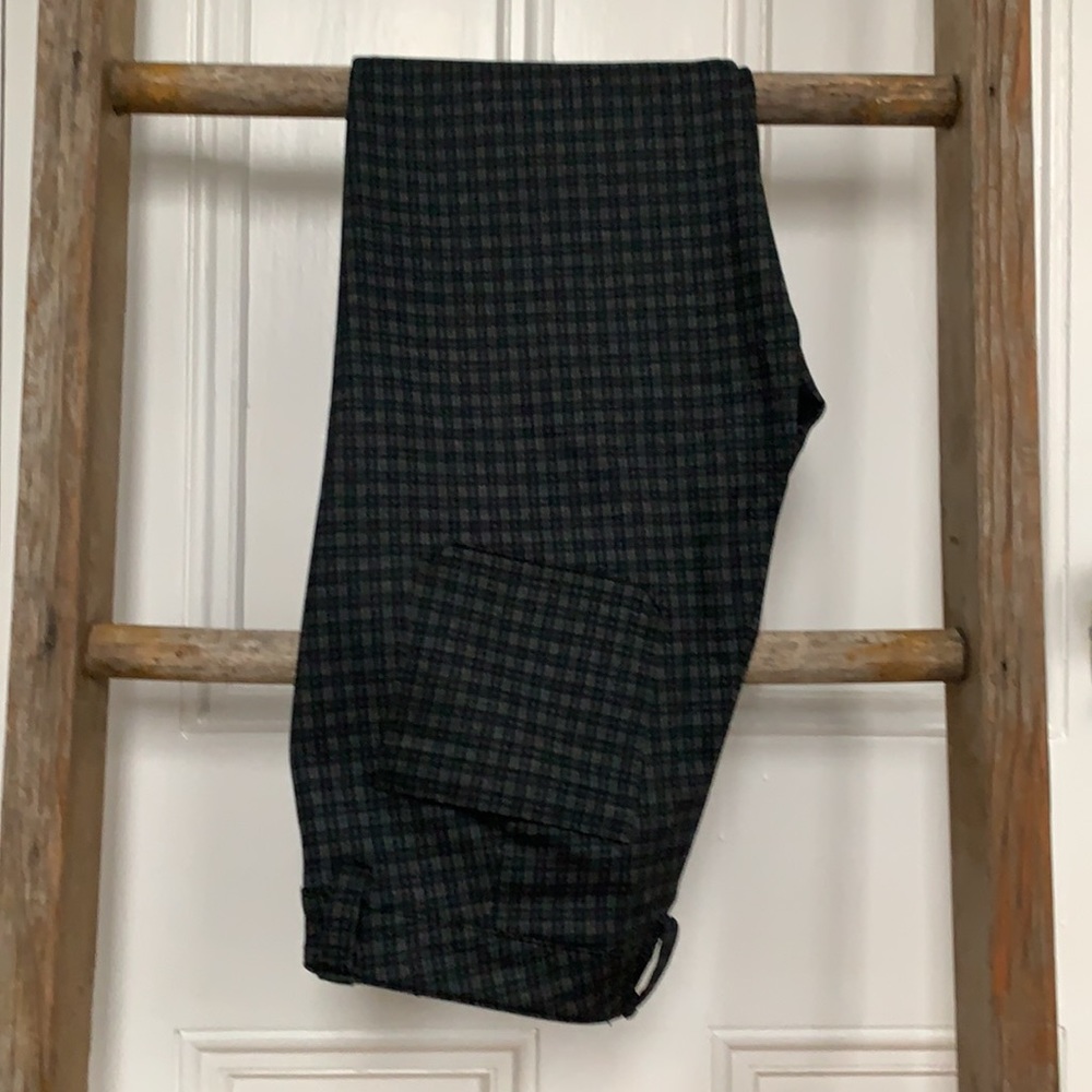 Calvin Kline Straight Leg Work Pant - Size 6